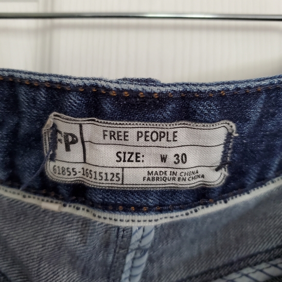 Free People Frayed Hem Jean Shorts Button Fly - Picture 3 of 5